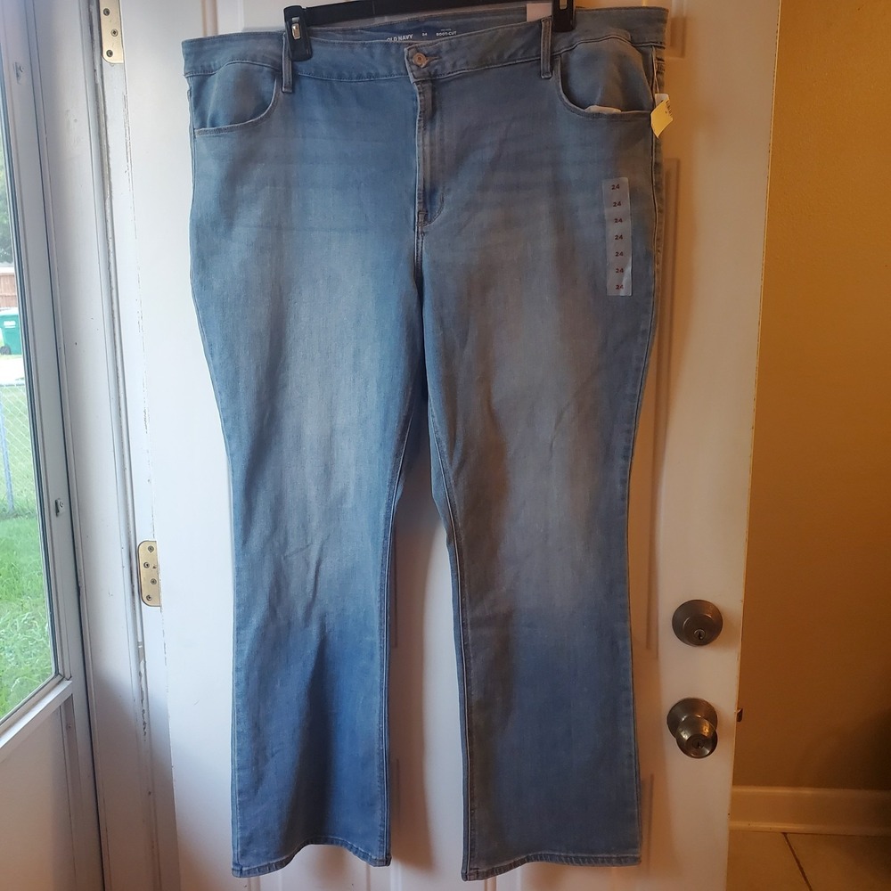 Old Navy Sz 24 Boot-cut Mid-rise‎ jeans NWT medium wash plus size stretch denim